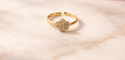 Bague CLOVER