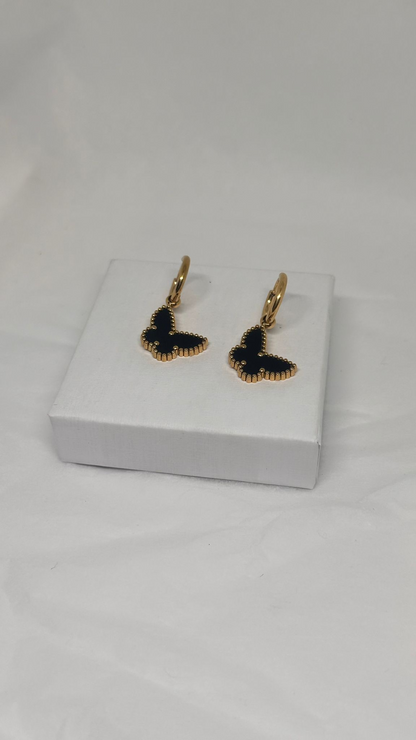 Boucles BUTTERFLY Noires – Créoles dorées premium